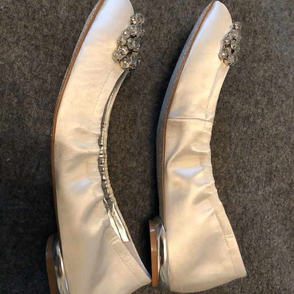 Nine West flats 8.5 - Picture 3 of 6